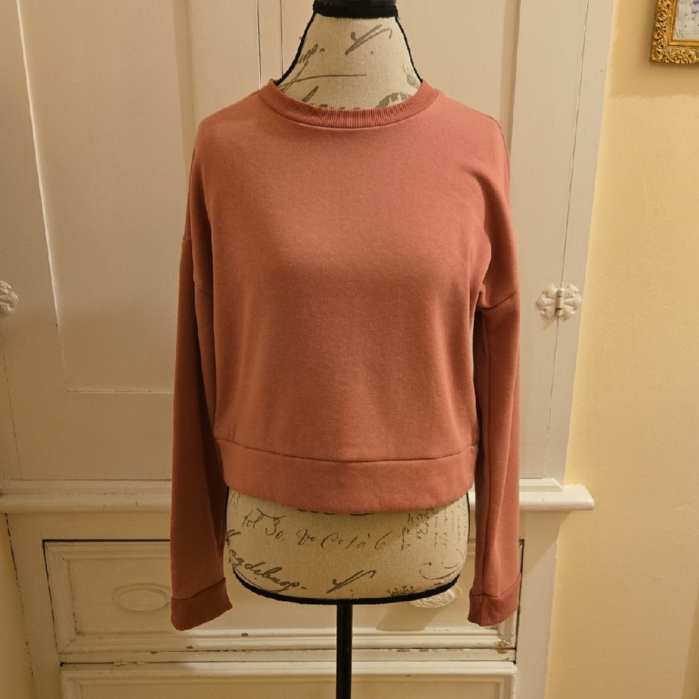 Berkshire Homewear mauve pink sweatshirt  Sz L 🎁